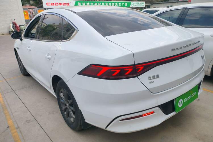 Used BYD Qin PLUS 2021 EV 400KM Leading Comfort Edition