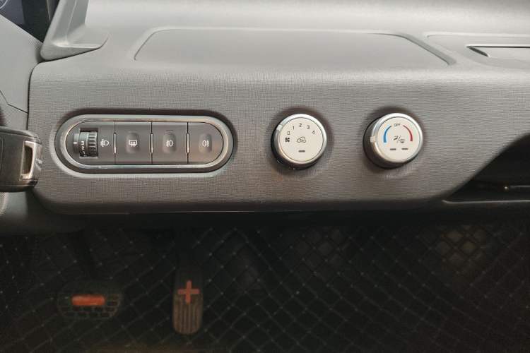 Used Baojun E100 2020 305KM Smart Drive Version