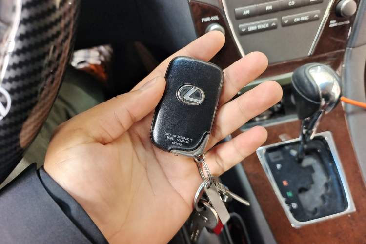 Used Lexus ES 2010 240 Elegant Edition
