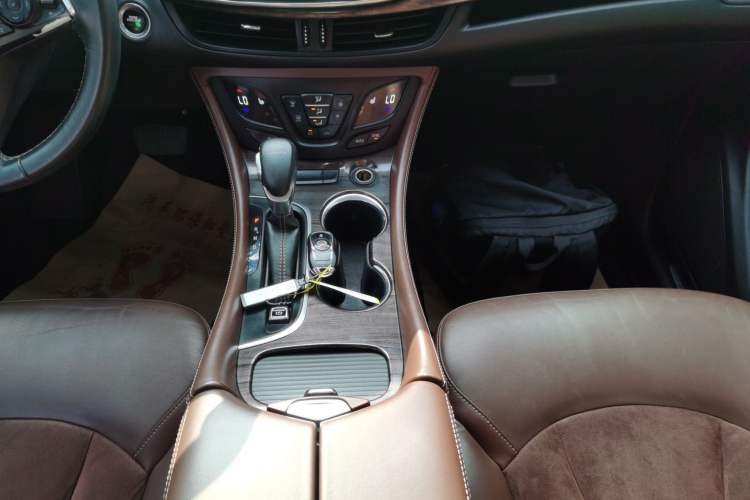 Used Buick Envision 2017 20T Two-Wheel Drive Elite Version