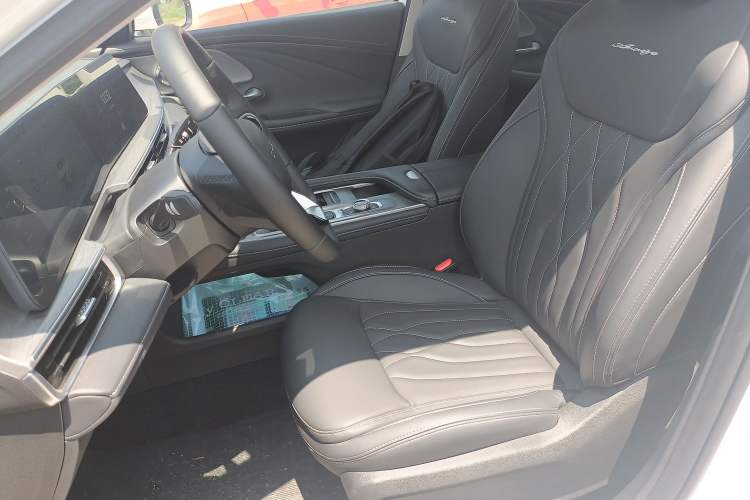 Used Chery Arrizo 8 2024 1.6T DCT Smart
