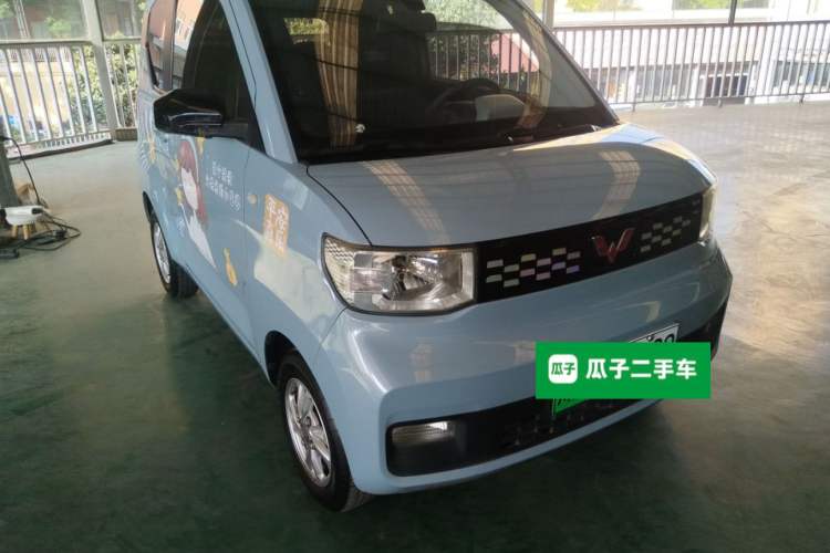 Used Wuling Hongguang MINIEV 2020 Zizai Version Lithium-NMC Front Right 45 Deg