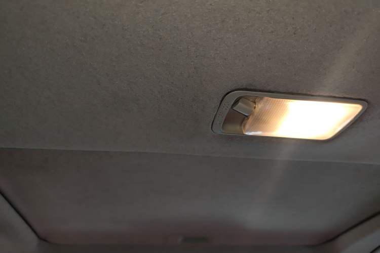 Used Nissan Sylphy 2019 Classic 1.6XE+ Manual SmartConnect Leading Edition Headliner