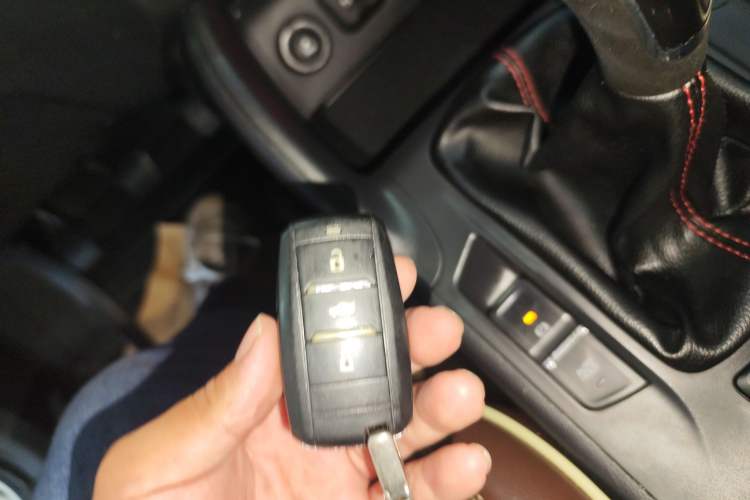 Used CHANGAN CS75 2014 2.0L Manual Leading Version China IV Standard Vehicle Key