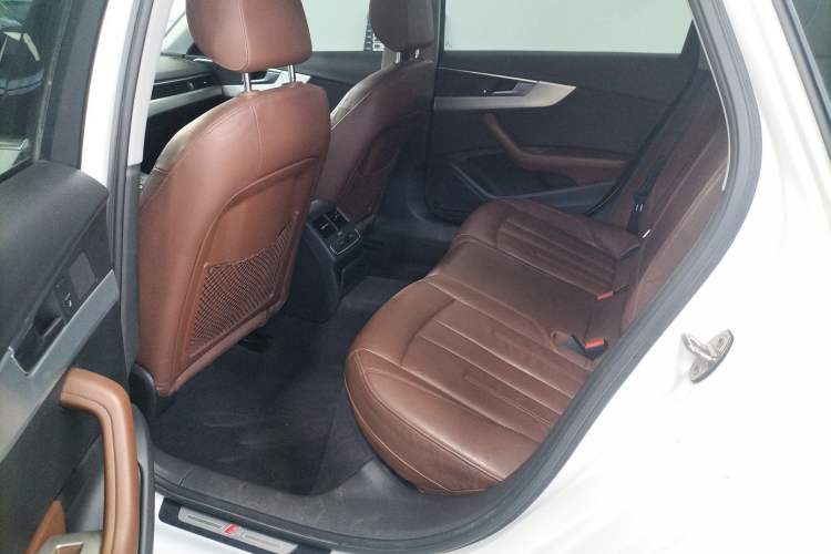 Used Audi A4L 2017 40 TFSI Style Edition
