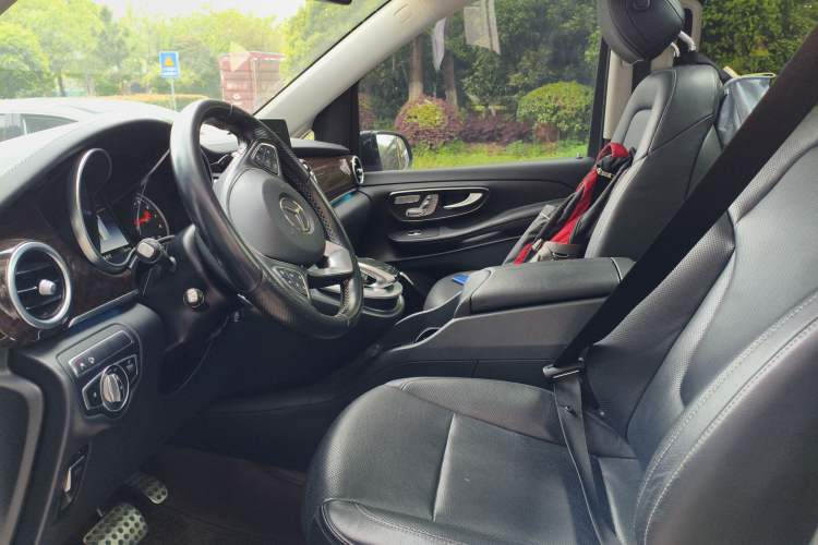 Used Mercedes-Benz V-Class 2018 V 260 L Prestige Extended Version China V Left Front Seat