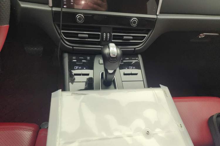 Used Porsche Macan 2023 Macan 2.0T