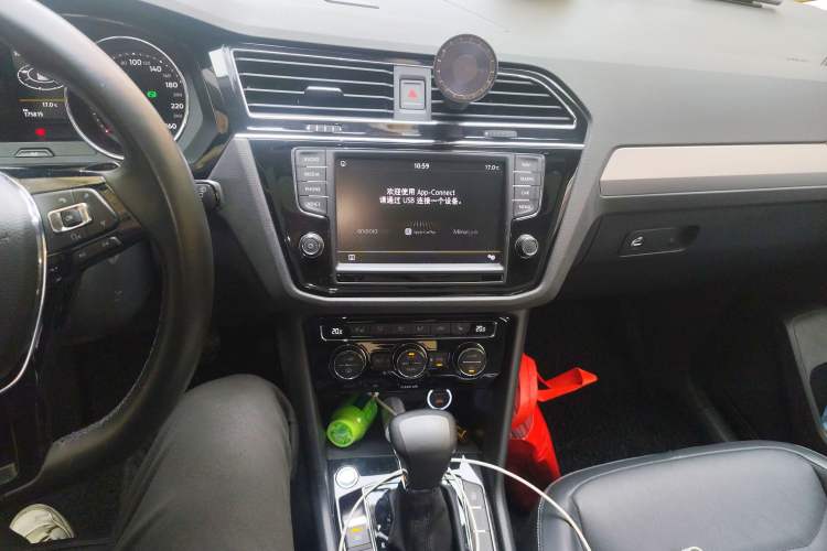 Used Volkswagen Tiguan L 2017 380TSI Automatic All-Wheel-Drive Flagship Edition