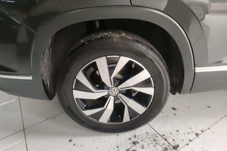 Used Volkswagen Tayron 2019 330TSI Two-Wheel Drive Luxury Model China VI Standard
