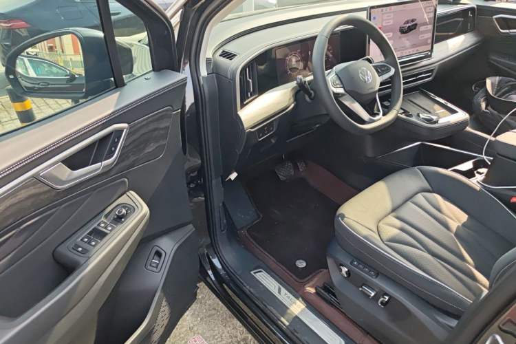 Used Volkswagen Talagon 2026 Model 450TSI Four-Wheel Drive Supreme 6-Seater Driver Seat