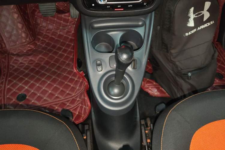 Used smart fortwo 2015 1.0L 52 kW Hardtop Passion Edition
