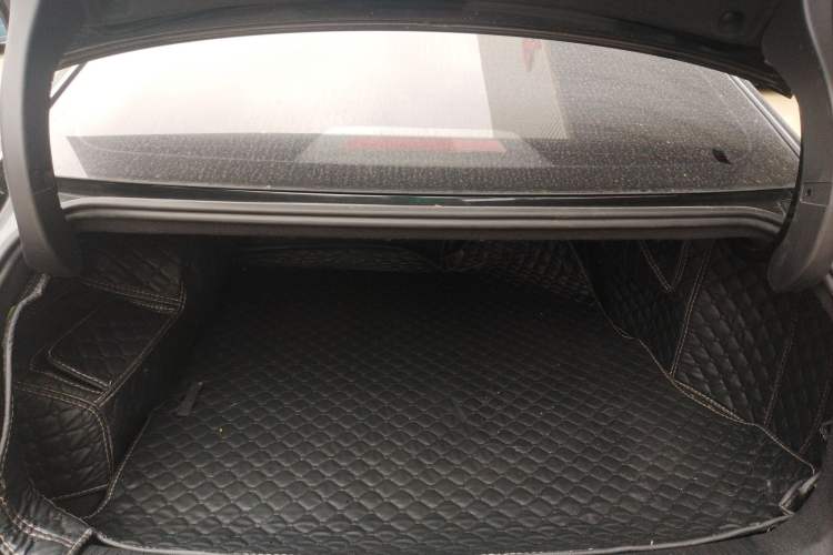 Used Wuling Xingguang 2023 150 Advanced Edition Trunk