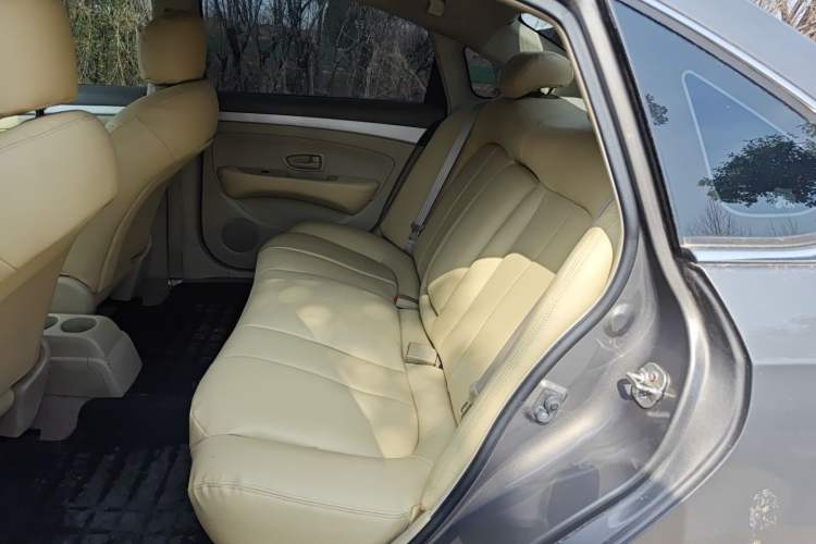 Used Nissan Sylphy 2012 Classic 1.6XE Automatic Comfort Edition