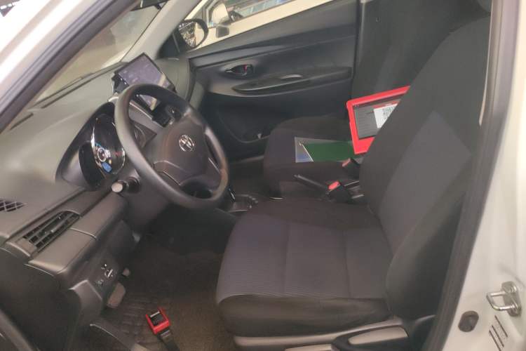 Used Toyota YARiS L Zhi Xuan 2016 Revised 1.5E CVT Charming Edition