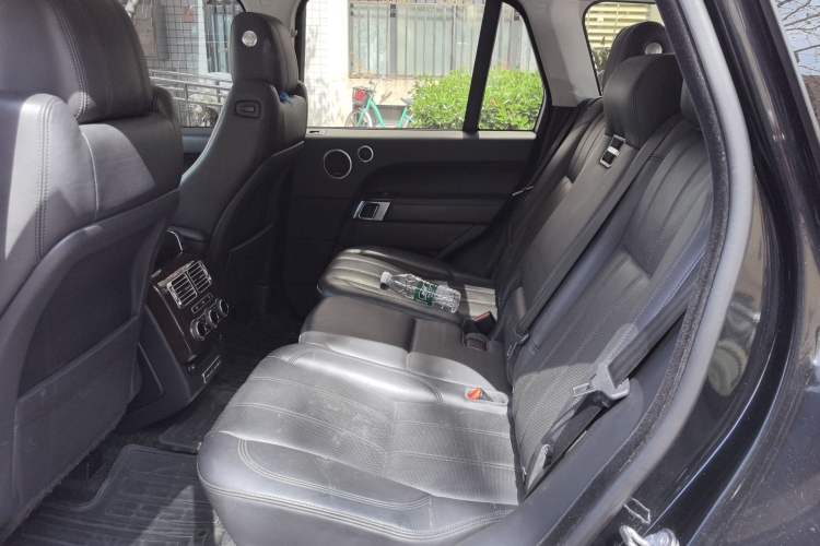 Used Land Rover Range 2014 Revised 3.0 SC V6 Vogue Left Rear Seat