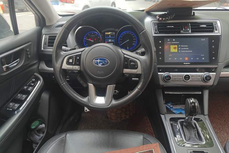 Used Subaru Legacy 2016 2.5i All-Wheel-Drive Glory Edition Steering Wheel