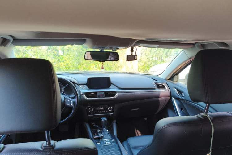 Used Mazda Atenza 2017 2.0L Blue Sky Luxury Edition
