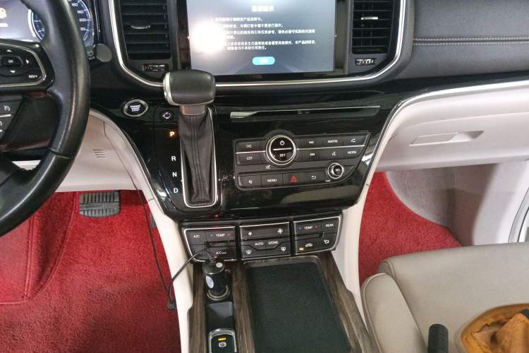 Used GAC Trumpchi M8 2018 320T Luxury Edition