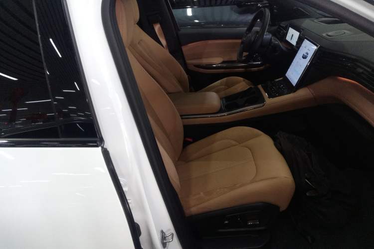 Used Nio ES6 2019 430 km Performance Version
