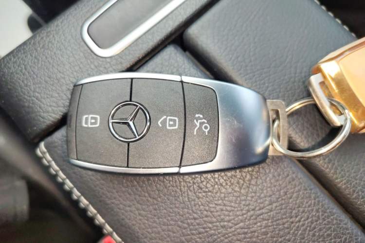 Used Mercedes-Benz EQB 2023 EQB 260 Interior 1