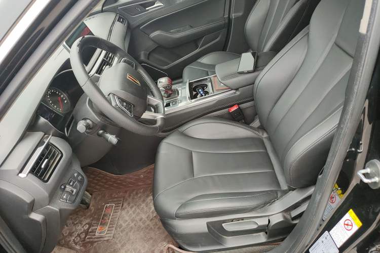 Used Hongqi H5 2020 1.5T DCT Flagship Edition Left Front Seat