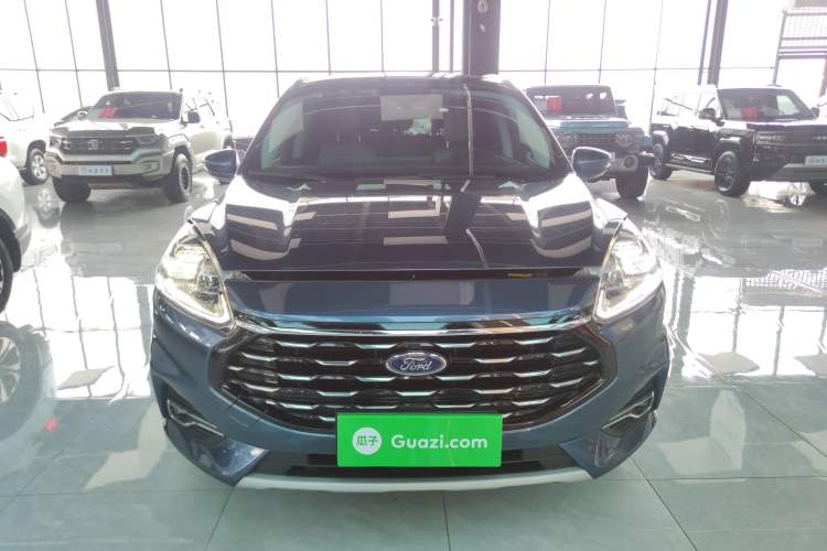 Used Ford Escape 2020 EcoBoost 245 Two-Wheel-Drive Titanium Edition Front