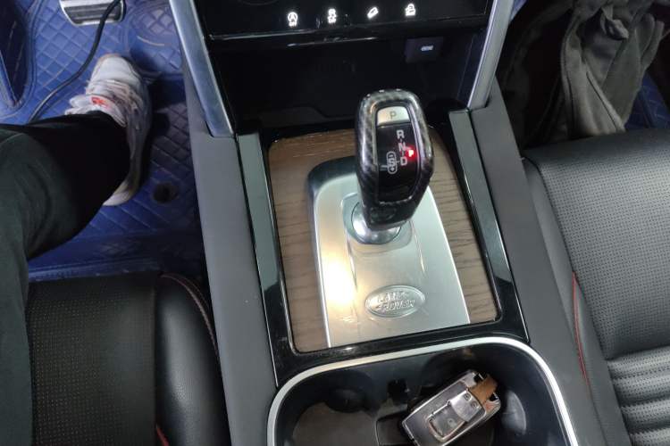 Used Land Rover Discovery Sport 2022 Restyled 249 PS R-Dynamic SE Performance Tech Edition 5 Seats