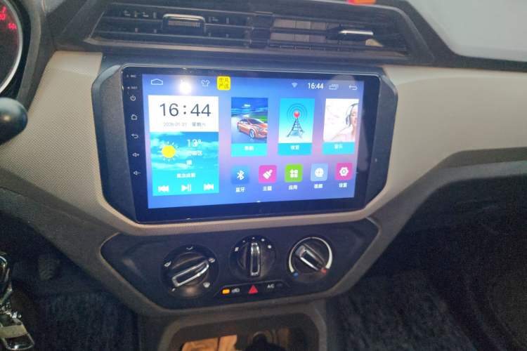 Used Wuling Hongguang 2019 1.5L S Standard Version China VI LAR