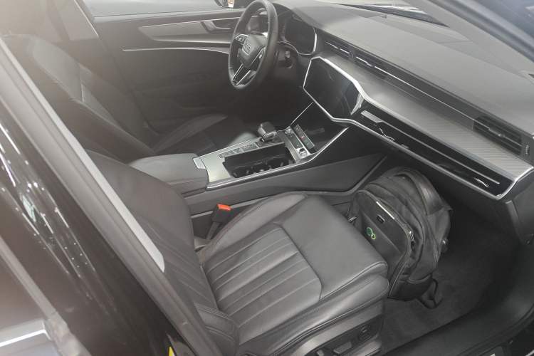 Used Audi A6L 2019 40 TFSI Luxury Prestige Edition
