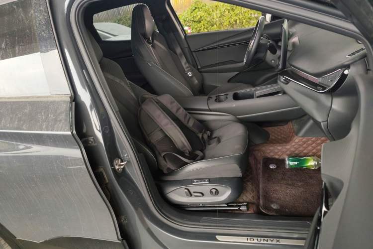 Used Volkswagen ID.UNYX 2024 Pro Long-Range Version