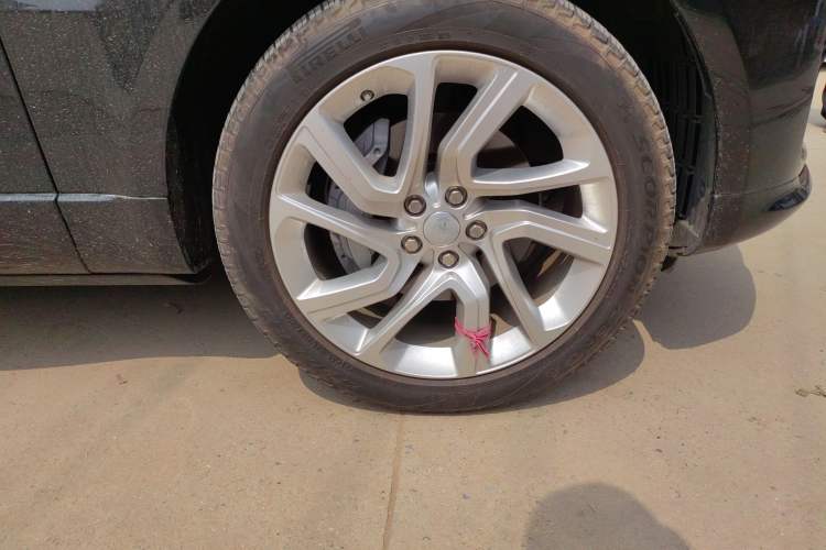 Used Land Rover Range Sport 2020 3.0 L6 HSE DYNAMIC
