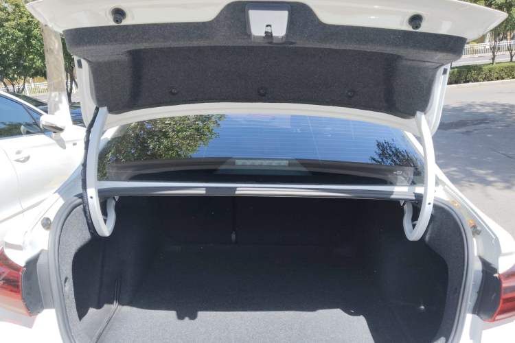 Used Volkswagen Bora 2019 1.5L Automatic Fashion Model
