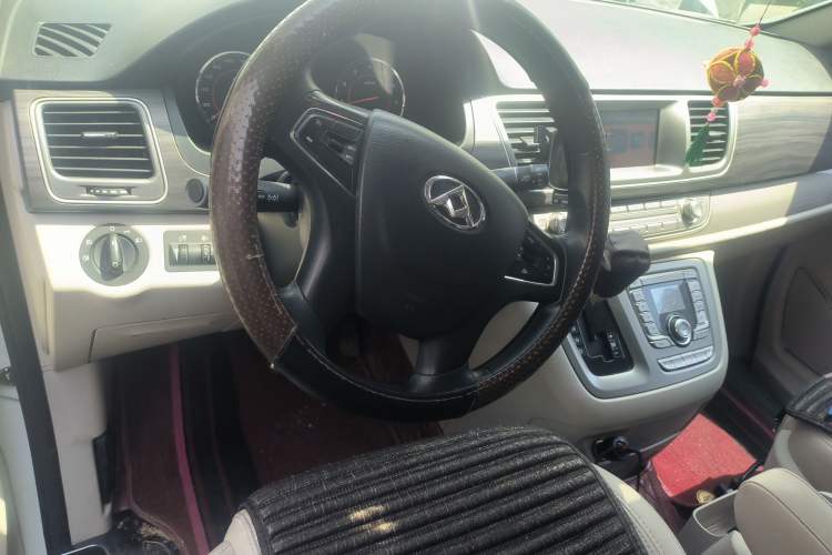 Used SAIC MAXUS G10  Steering Wheel