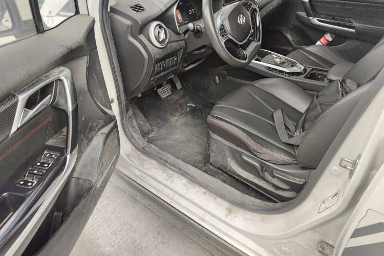 Used BAIC Beijing EU5 2018 R500 Smart Wind Edition
