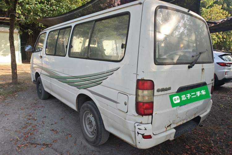 Used Jinbei Hiace 2014 2.0L Fifth-Generation Xiangyun Comfort Type 1 4G20C