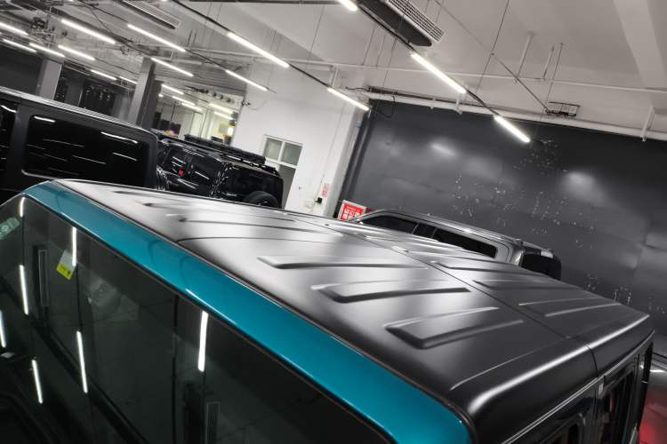 Used Jeep Wrangler 2019 2.0T Sahara Four-Door Version China VI Emission Standard