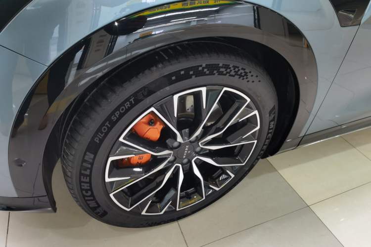 Used Zeekr 7X 2025 100kWh Long-Range All-Wheel Drive Intelligent Driving Version