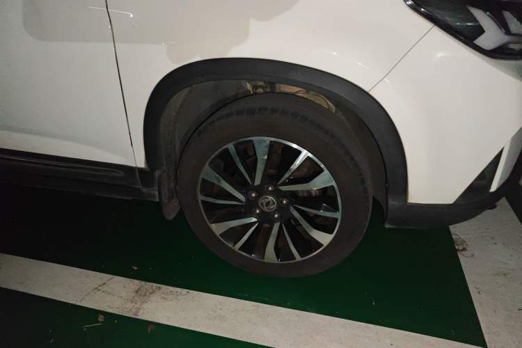 Used FORTHING T5 2018 300T DCT Smart Version Exterior 7