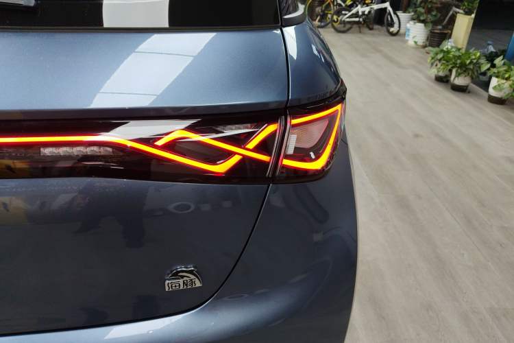 Used BYD Dolphin 2023 401km Knight Edition Right Rear Taillight