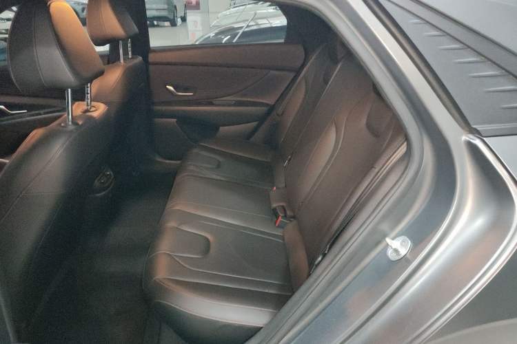 Used Hyundai Elantra 2022 1.5L CVT 20th Anniversary Edition Left Rear Seat