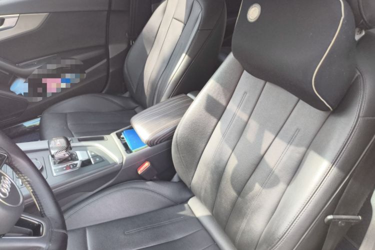 Used Audi A4L 2019 40 TFSI Fashion Edition China VI Emission Standard Left Front Seat