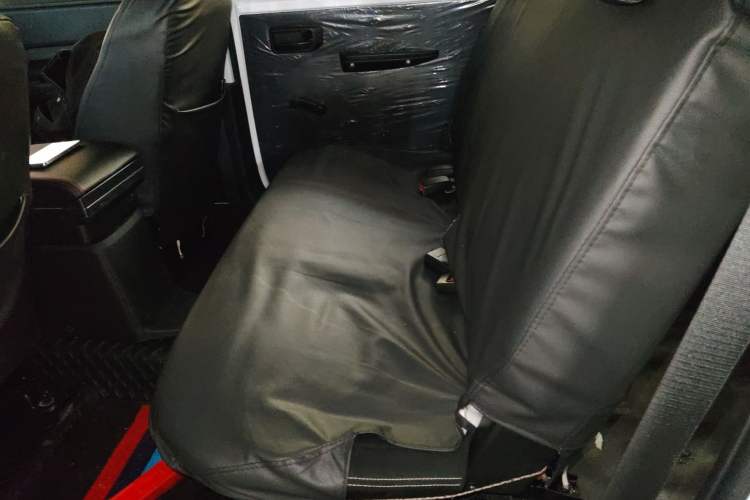 Used Wuling Hongguang PLUS 2020 1.5L Manual Standard Edition 5 Seats Left Rear Seat