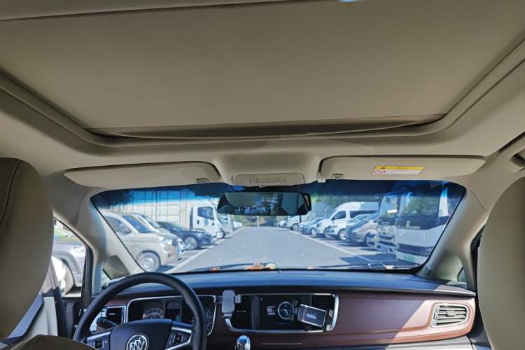 Used Buick GL8 2017 25S Prestige Version China V Standard
