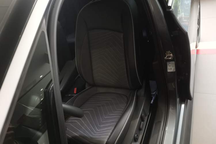 Used Volkswagen ID.3 2024 Outstanding Edition
