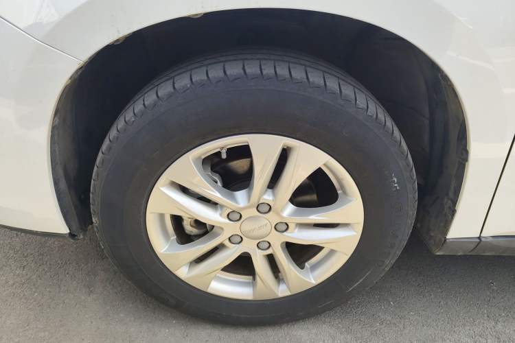 Used Haval M6 2019 1.5T DCT Two-Wheel Drive Value Edition China VI Standard Exterior 4