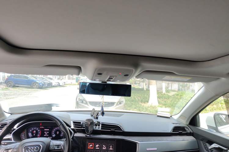 Used Audi Q3 2019 40 TFSI Fashion Dynamic Model