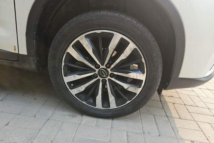 Used GAC Trumpchi GS4 2015 200T G-DCT Luxury Edition Right Front Wheel Hub