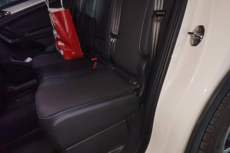 Used Volkswagen Tiguan L 2020 330TSI Automatic Two-Wheel Drive Luxury Edition China VI Standard