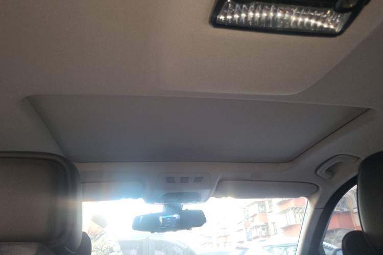 Used BMW 5 Series 2012 523Li Leading Model Headliner