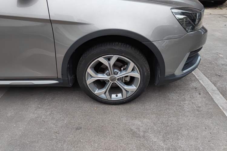 Used Geely Auto Vision S1 2018 1.4T CVT FENGXING Model